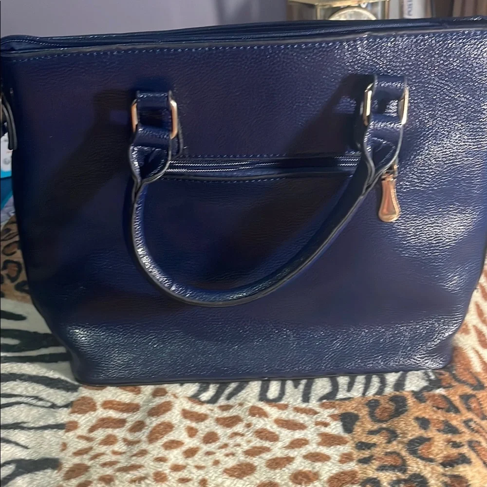 Carla Faustini Blue Textured Leather Convertible Purse - Picture 4 of 8